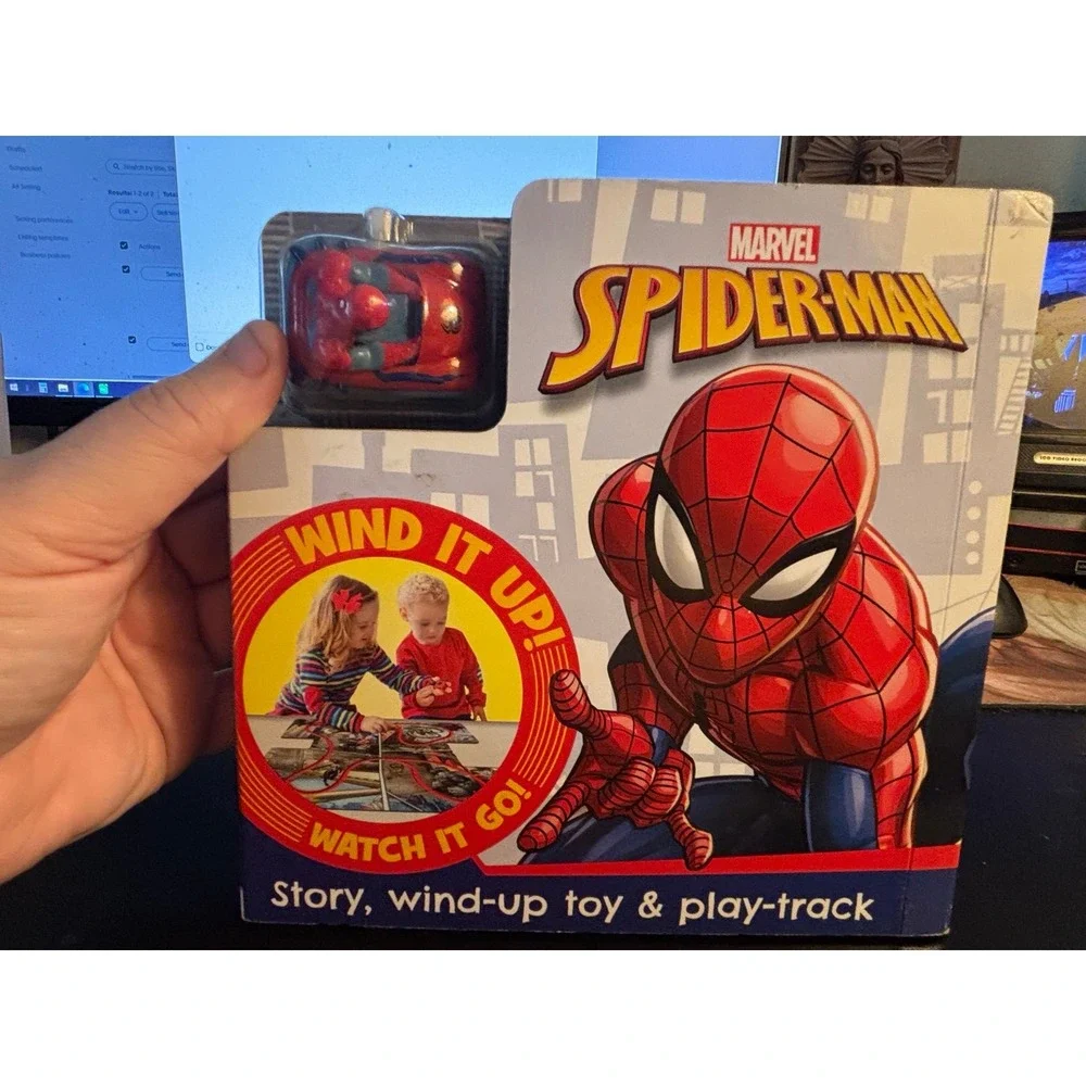Marvel Spider Man Story Wind Up Toy And Play Track